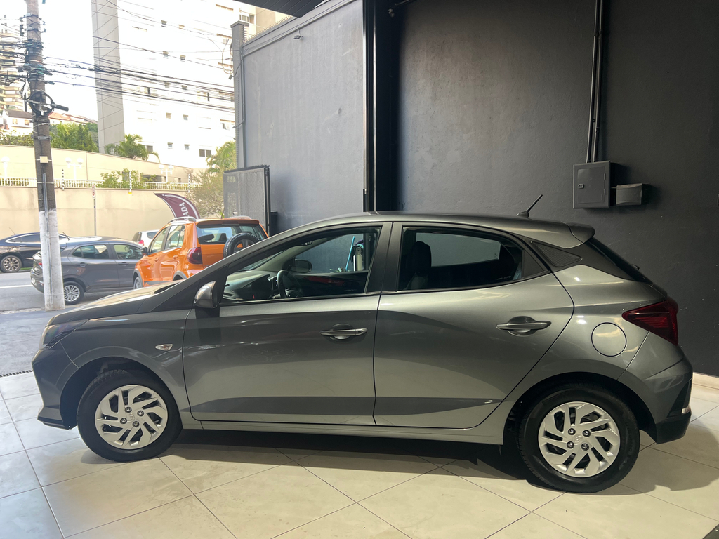 Hyundai HB20 Cinza