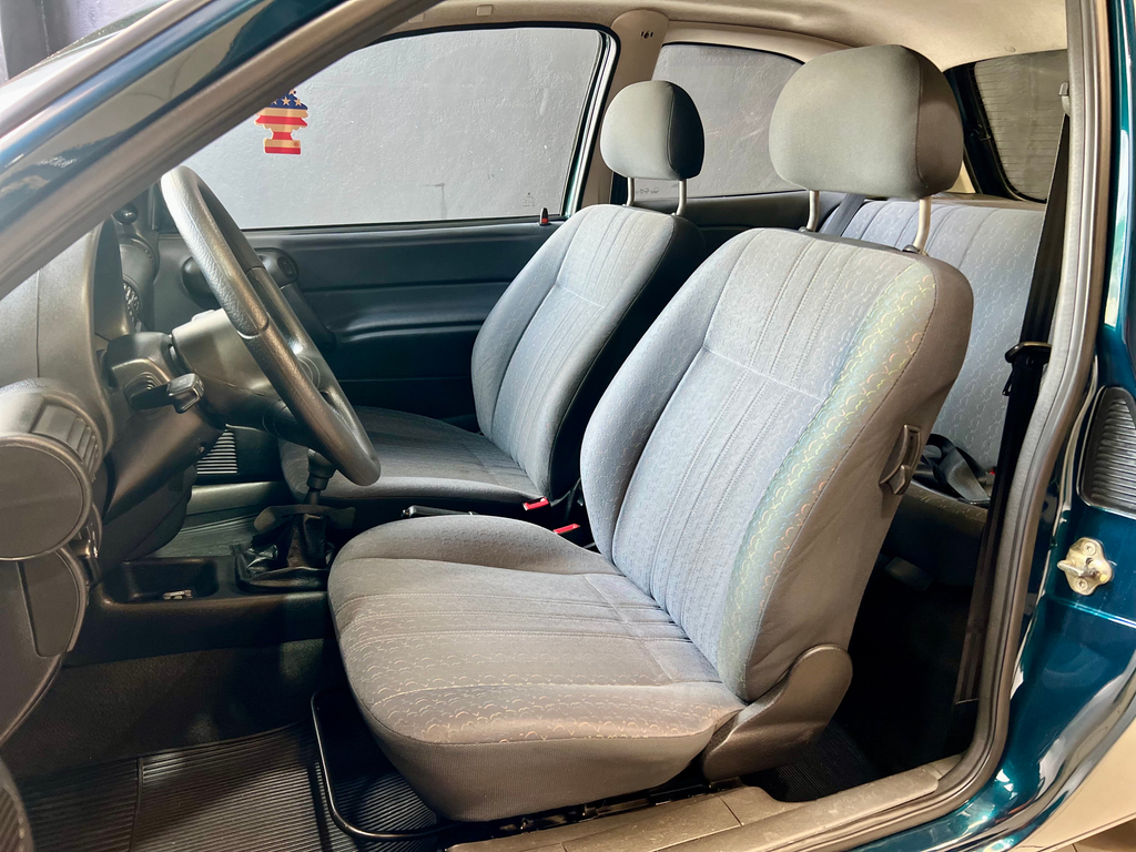 Chevrolet Corsa Wind Azul