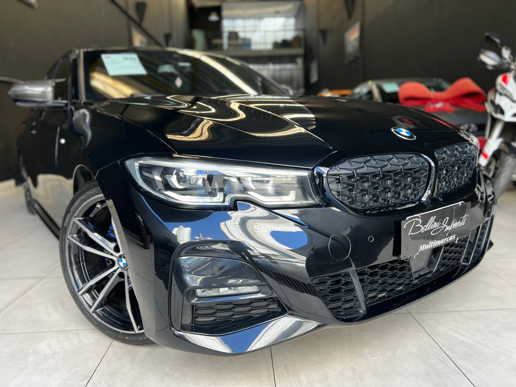 BMW 320i Preto