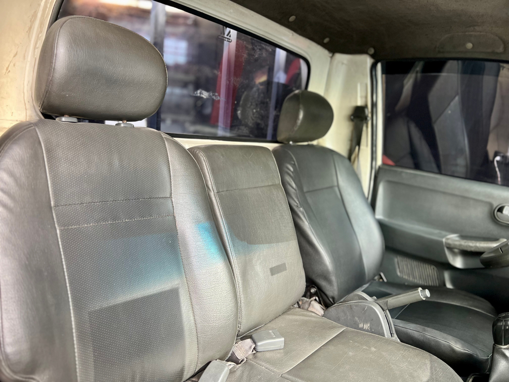 Kia Bongo Branco