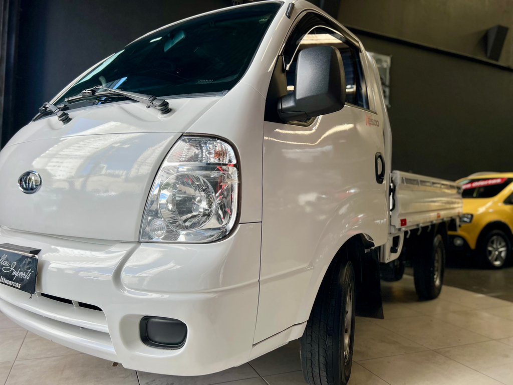 Kia Bongo Branco