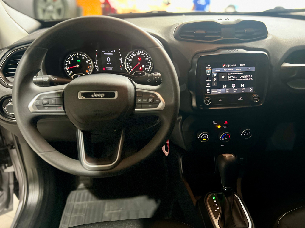 Jeep Renegade Prata