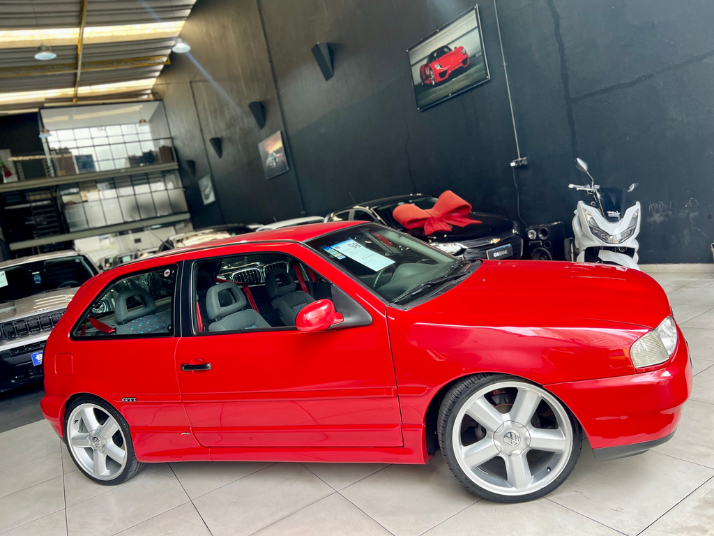 Volkswagen Gol Vermelho