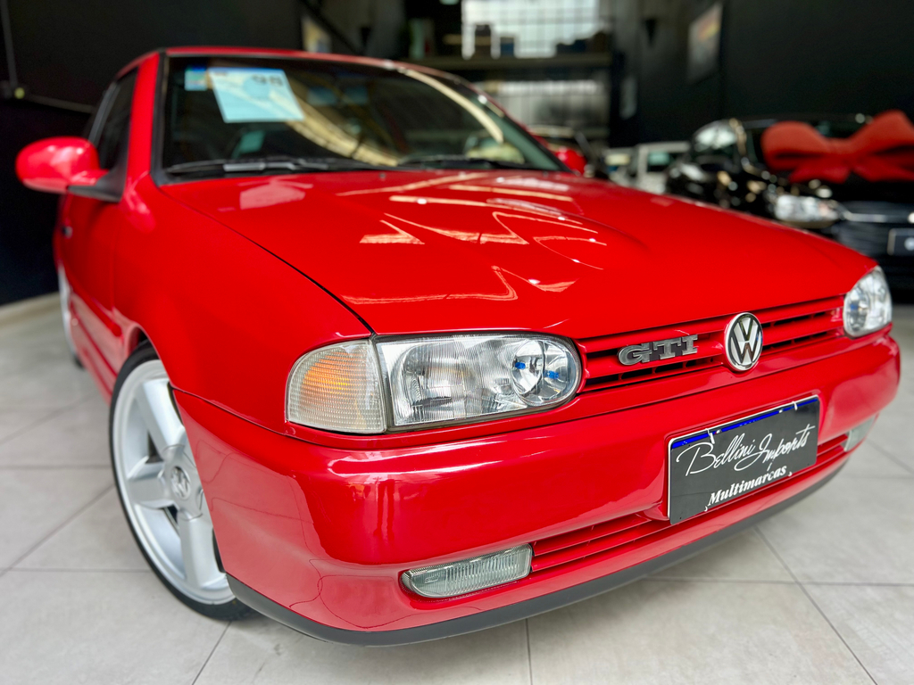 Volkswagen Gol Vermelho
