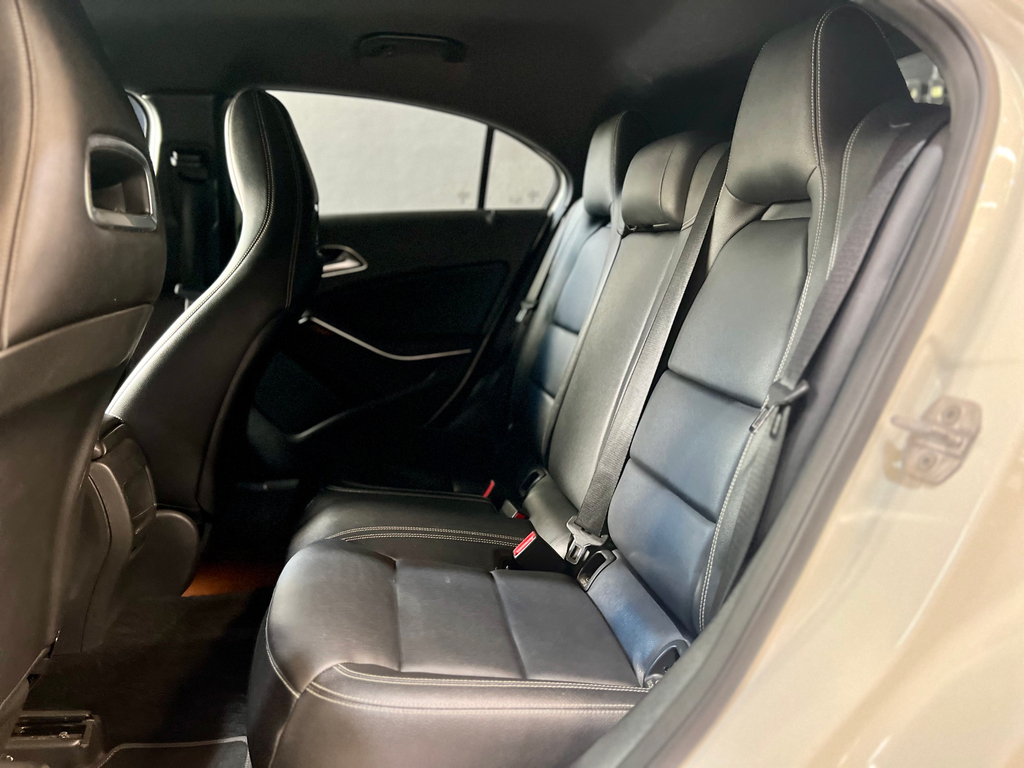 Mercedes Benz A 200 Branco