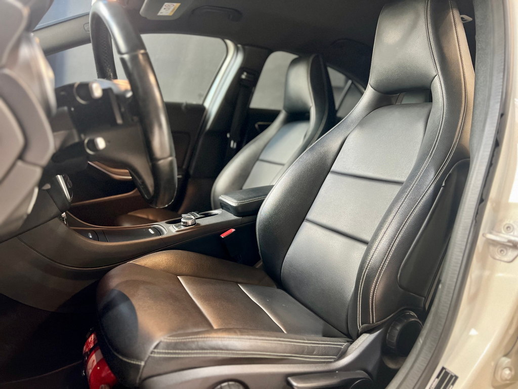 Mercedes Benz A 200 Branco