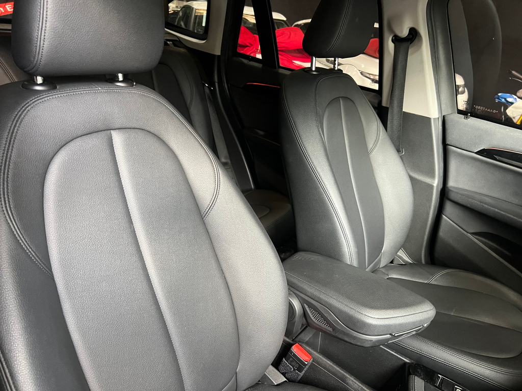 BMW X1 Preto