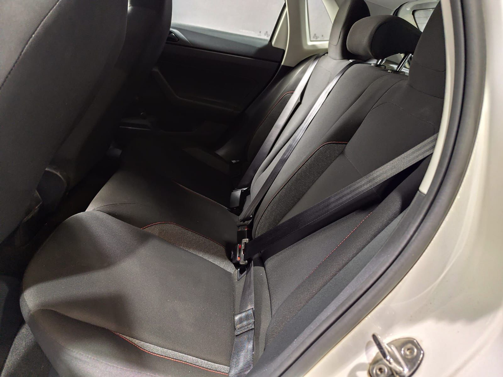 Volkswagen Polo Cinza