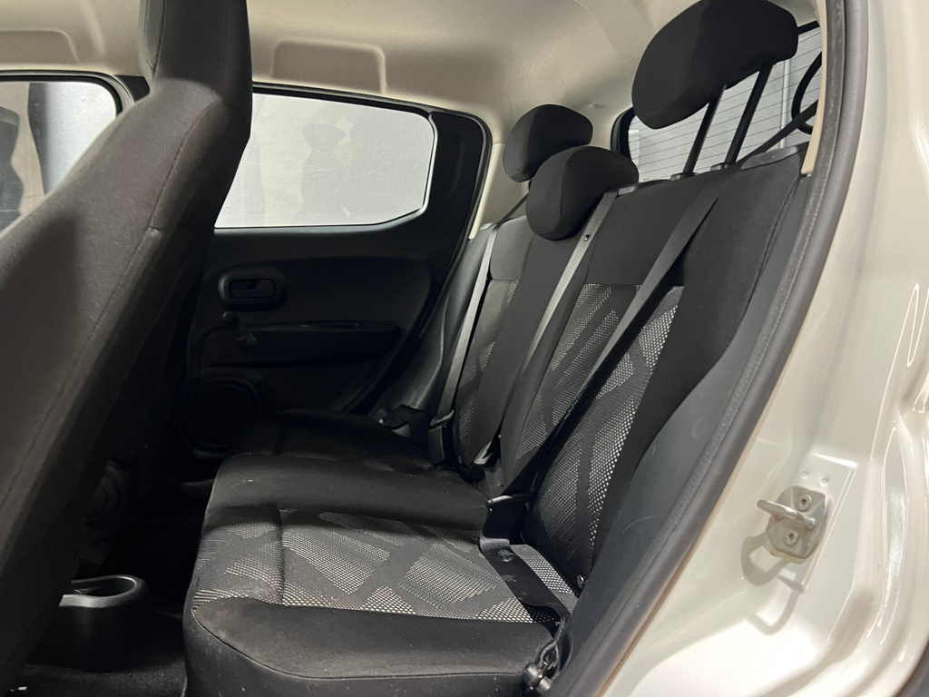 Fiat Mobi Branco