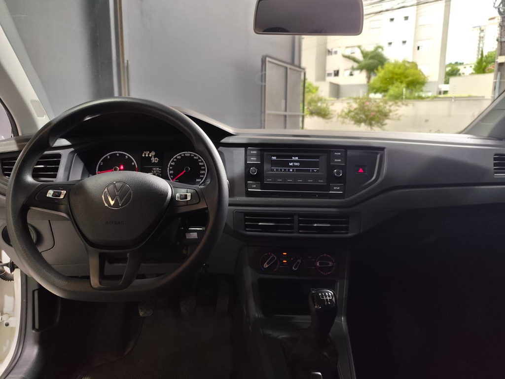 Volkswagen Polo Branco