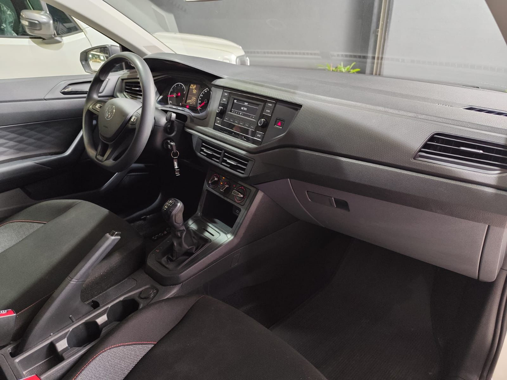 Volkswagen Polo Branco