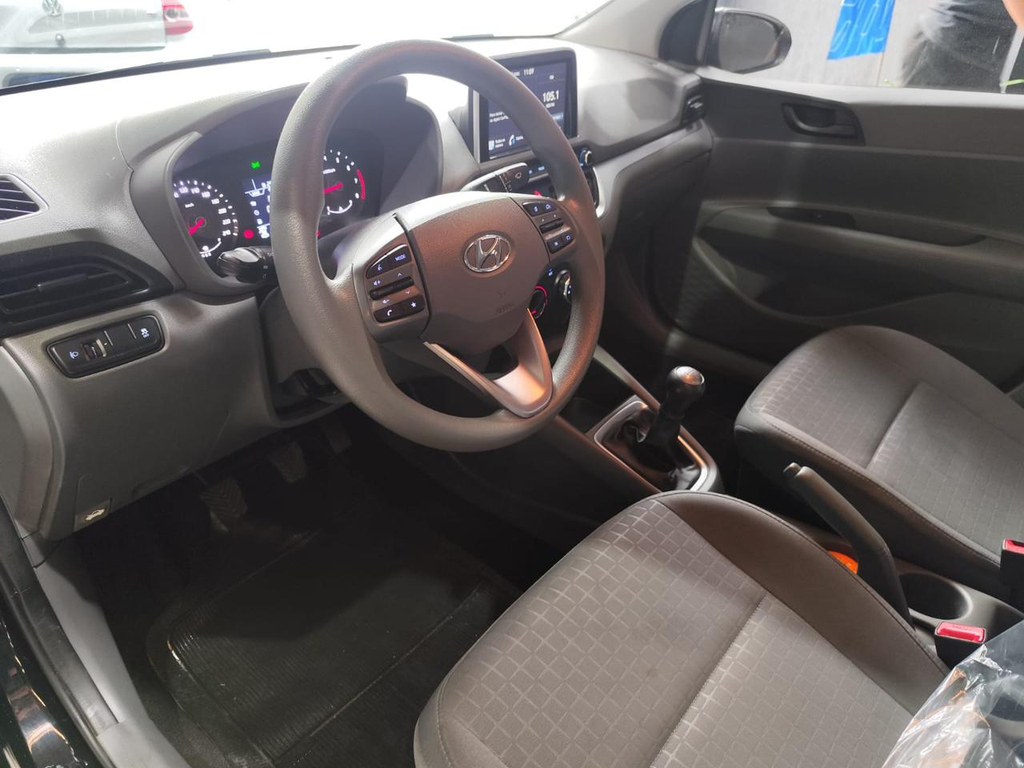 Hyundai HB20S Preto