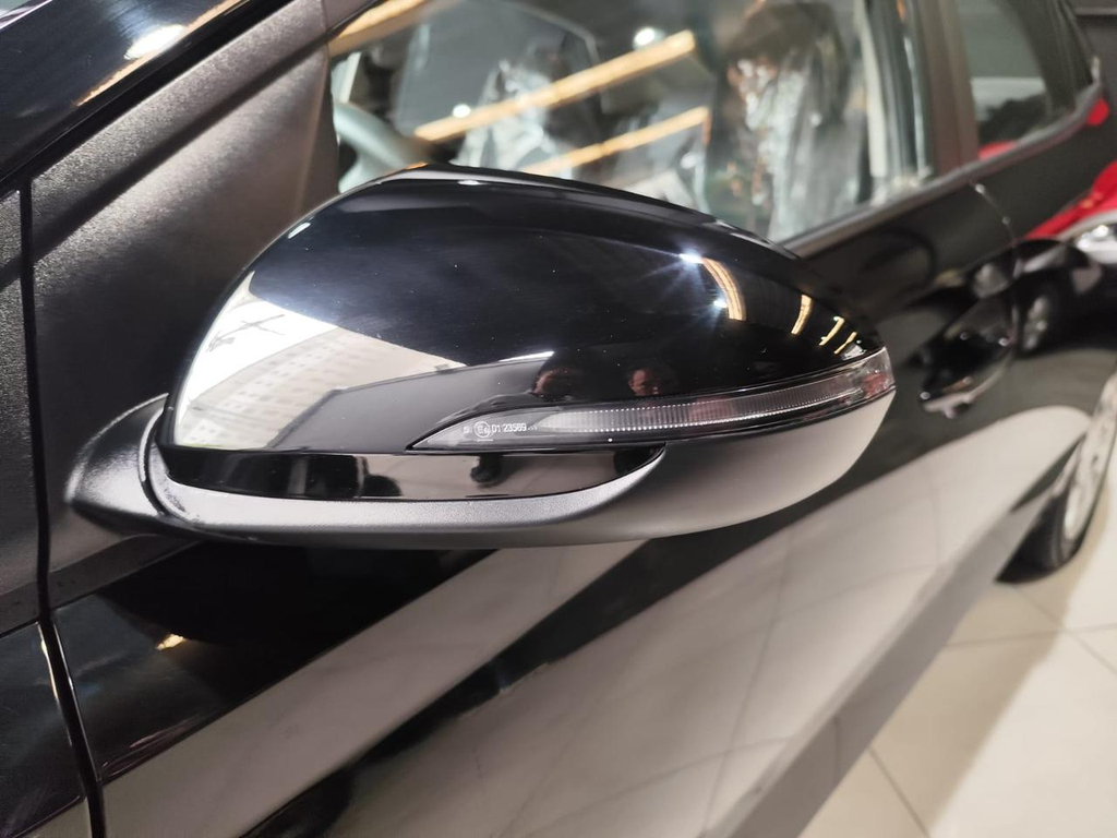 Hyundai HB20S Preto