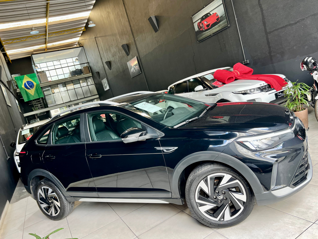 Volkswagen Nivus Preto