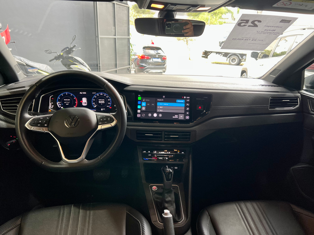 Volkswagen Nivus Preto