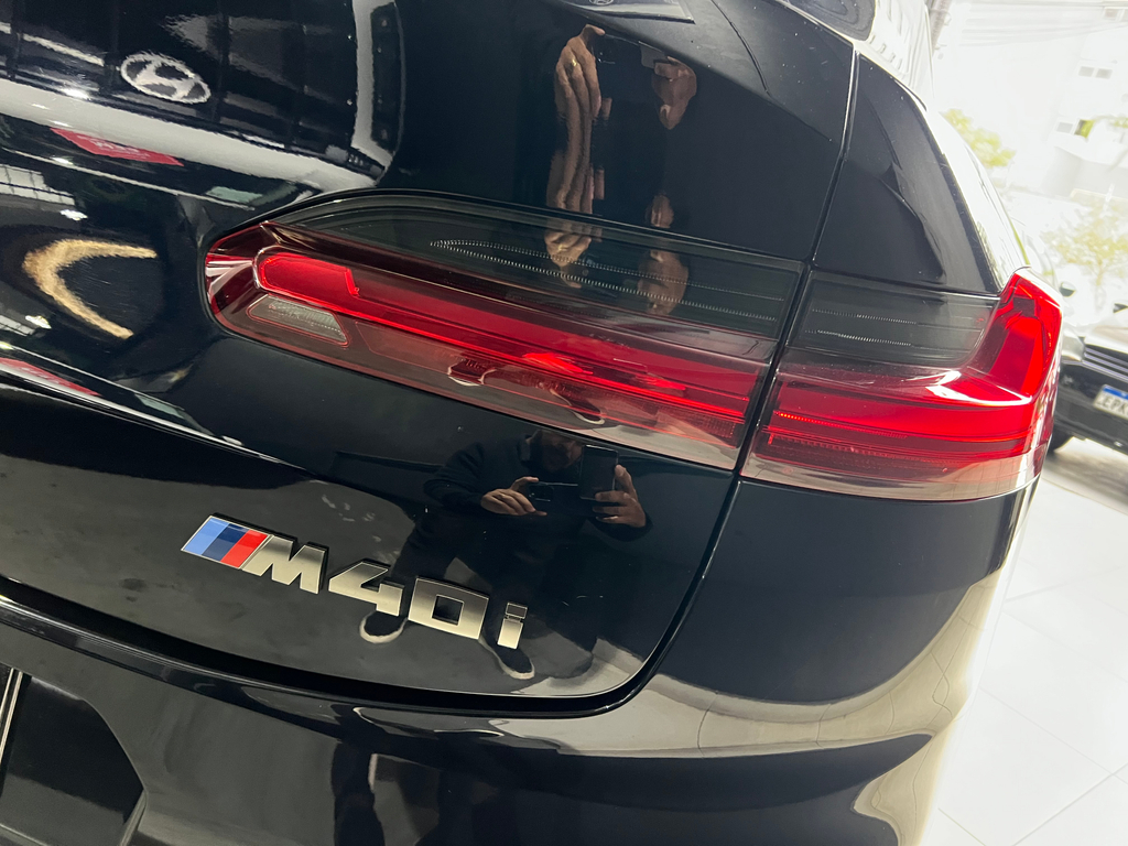 BMW X4 Preto