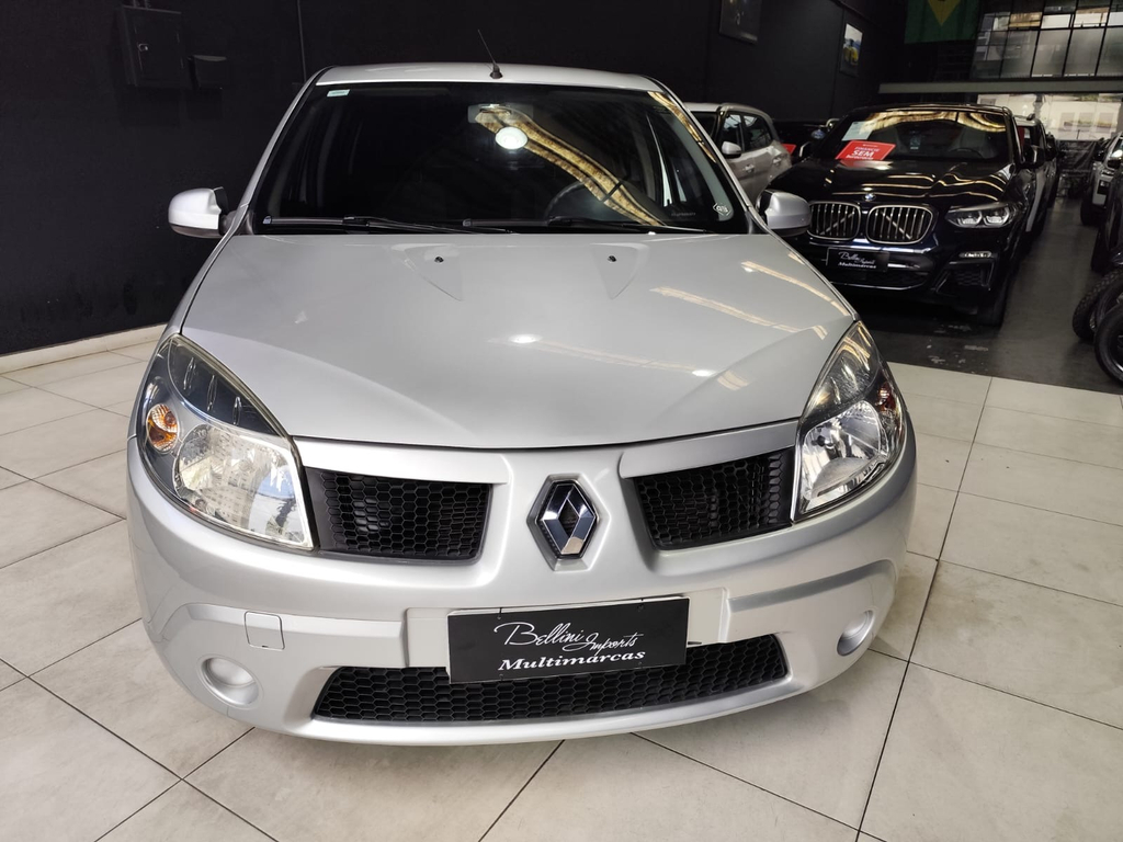 Renault Sandero Prata