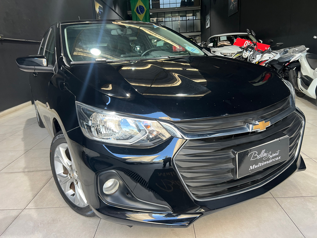 Chevrolet Onix Preto