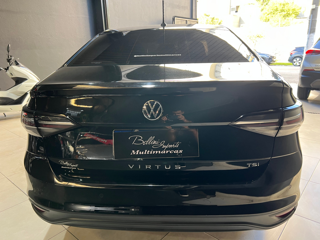 Volkswagen Virtus Preto