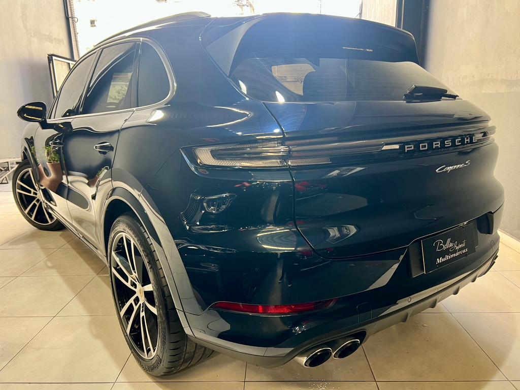 Porsche Cayenne Azul