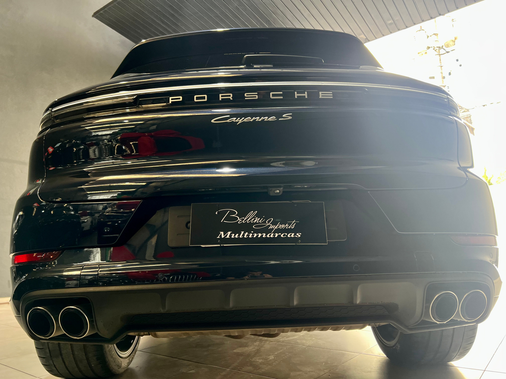 Porsche Cayenne Azul