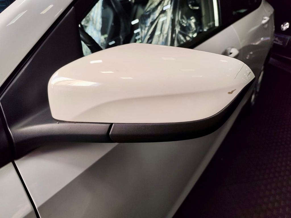 Chevrolet Onix Branco