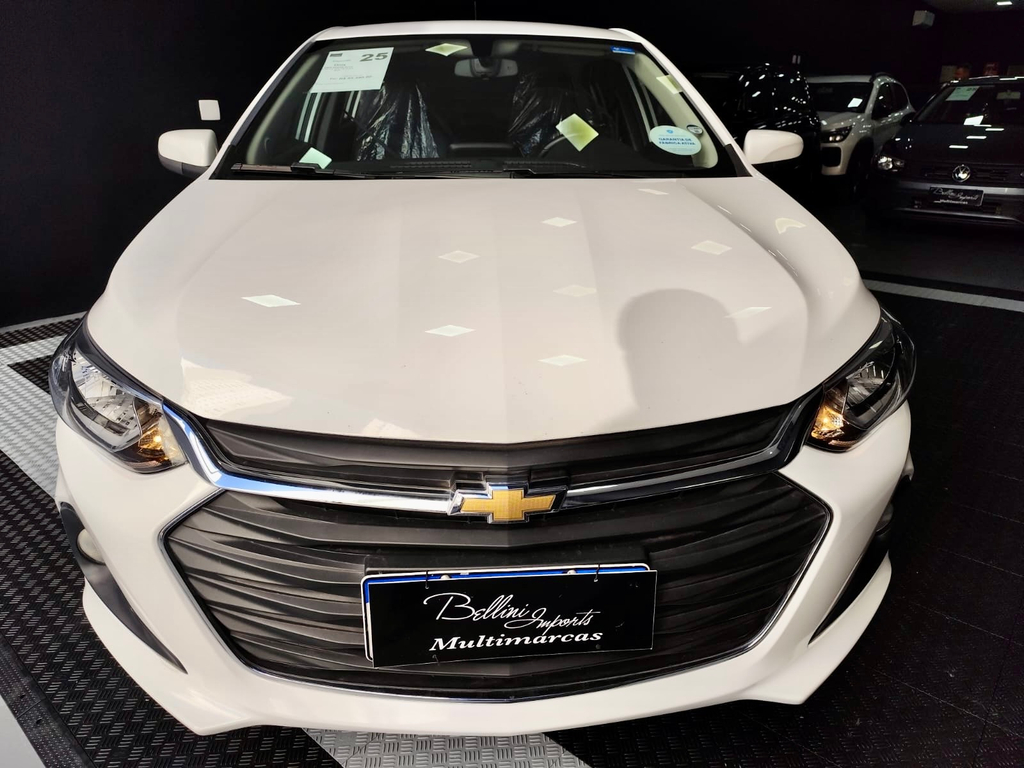 Chevrolet Onix Branco