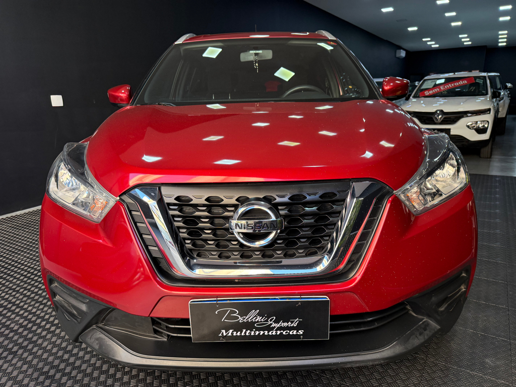 Nissan Kicks Vermelho
