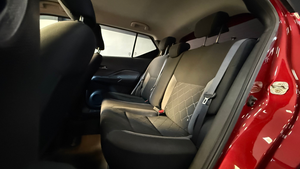 Nissan Kicks Vermelho