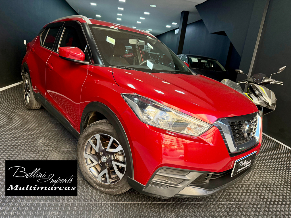 Nissan Kicks Vermelho
