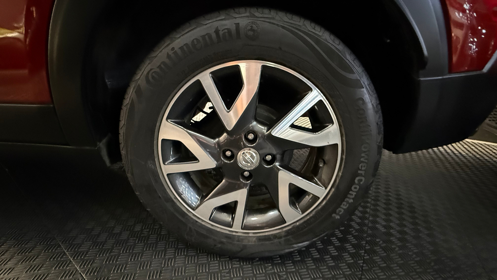 Nissan Kicks Vermelho