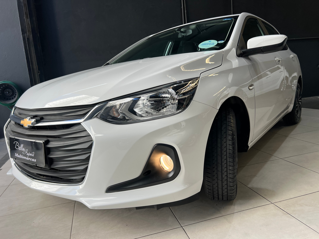 Chevrolet Onix Branco