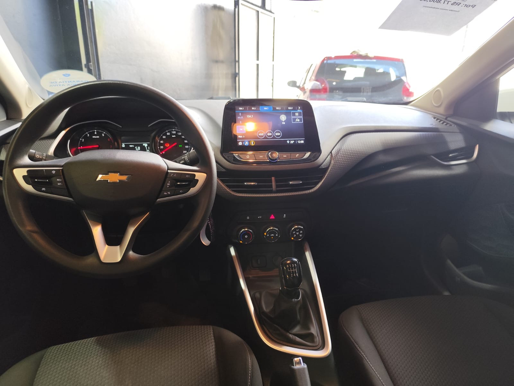 Chevrolet Onix Sedan Branco