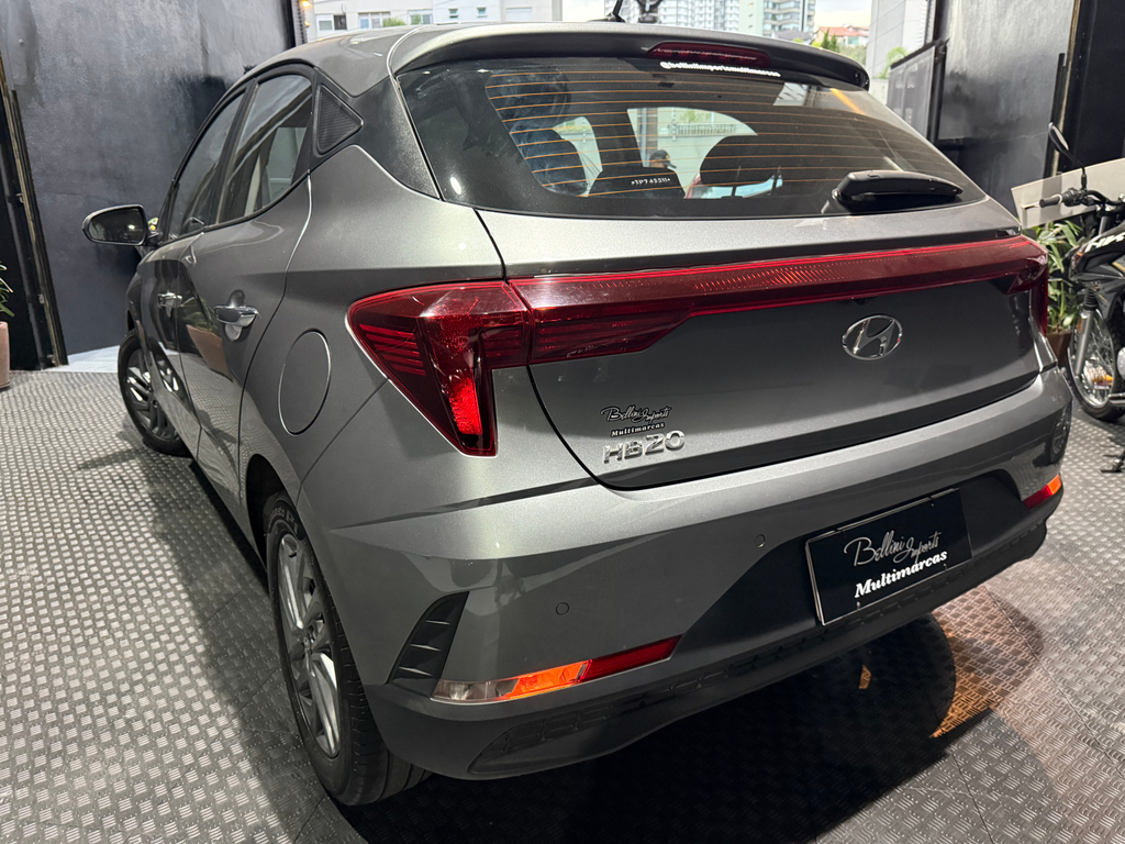 Hyundai HB20 Cinza