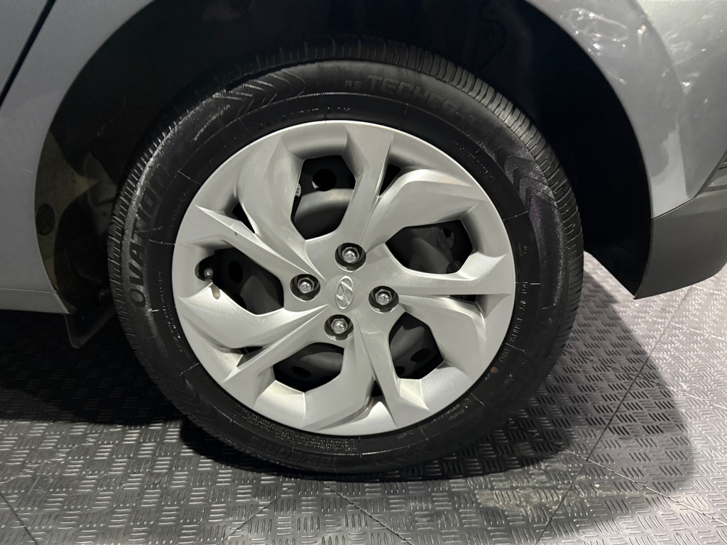 Hyundai HB20 Cinza