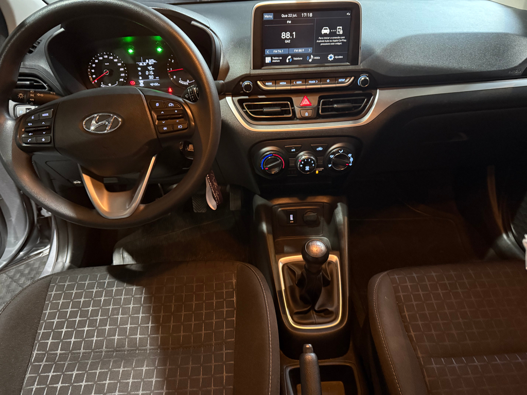 Hyundai HB20 Cinza