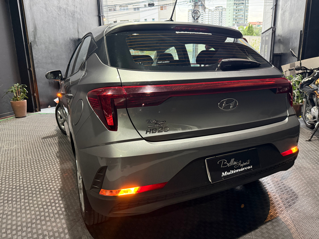 Hyundai HB20 Cinza