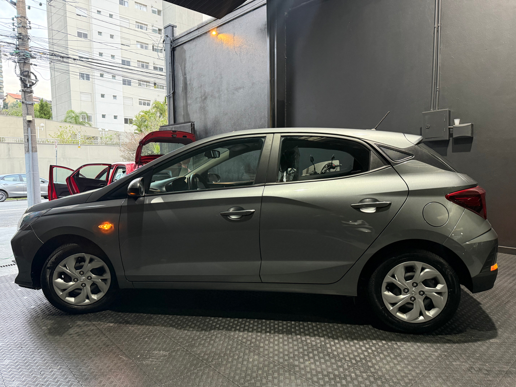 Hyundai HB20 Cinza