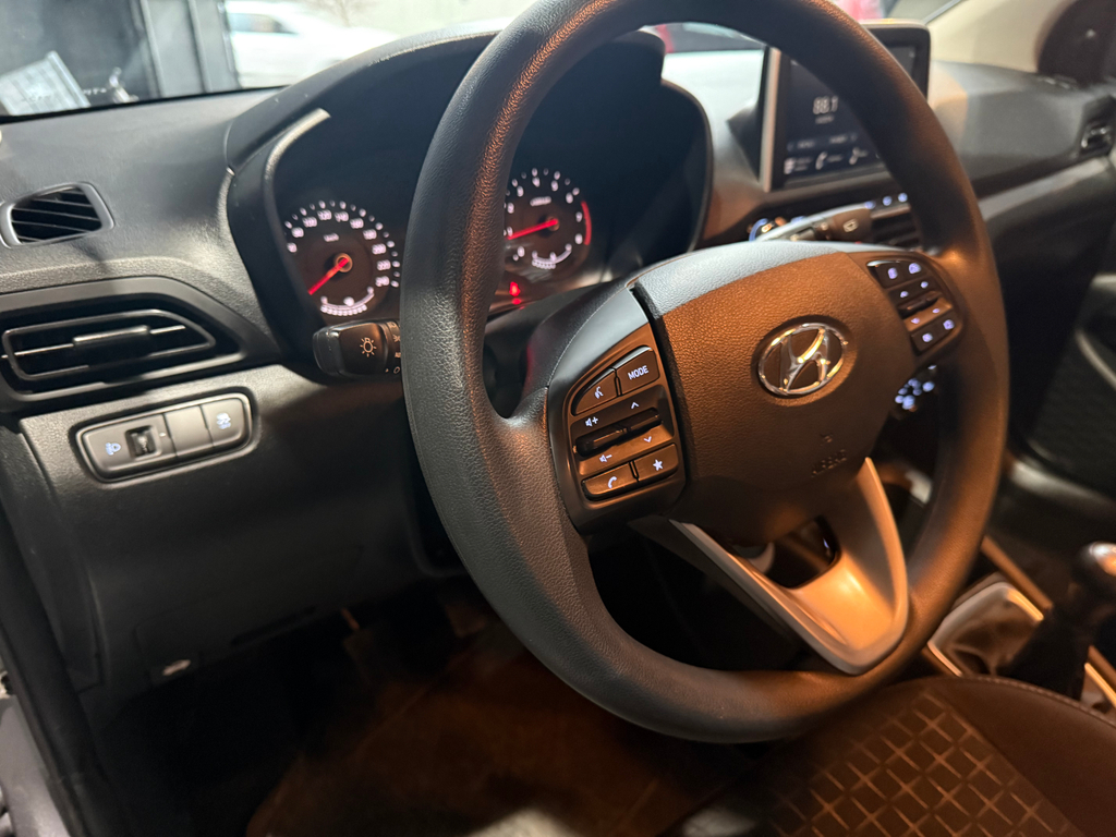 Hyundai HB20 Cinza
