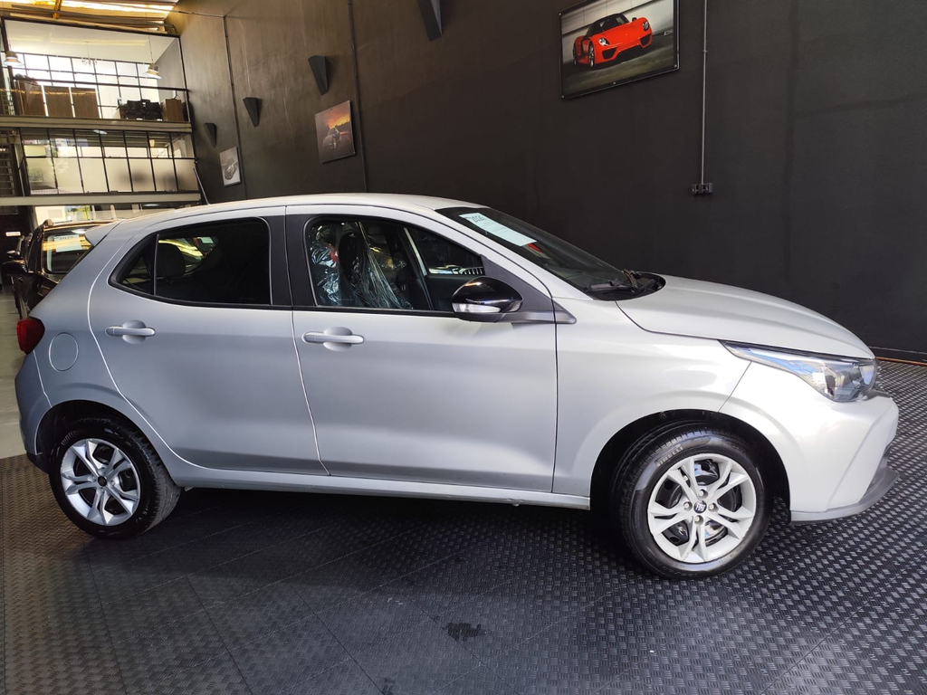 Fiat Argo Prata