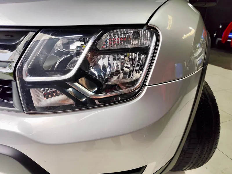 Renault Duster Prata