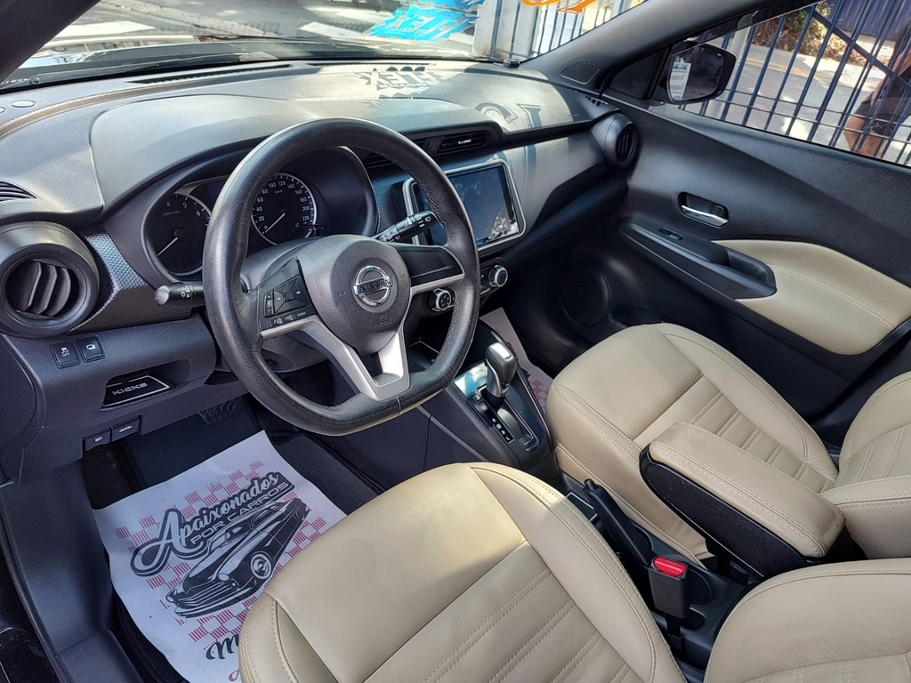 Nissan Kicks Preto
