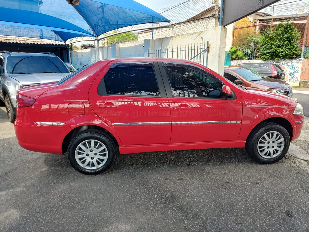 Fiat Siena Vermelho