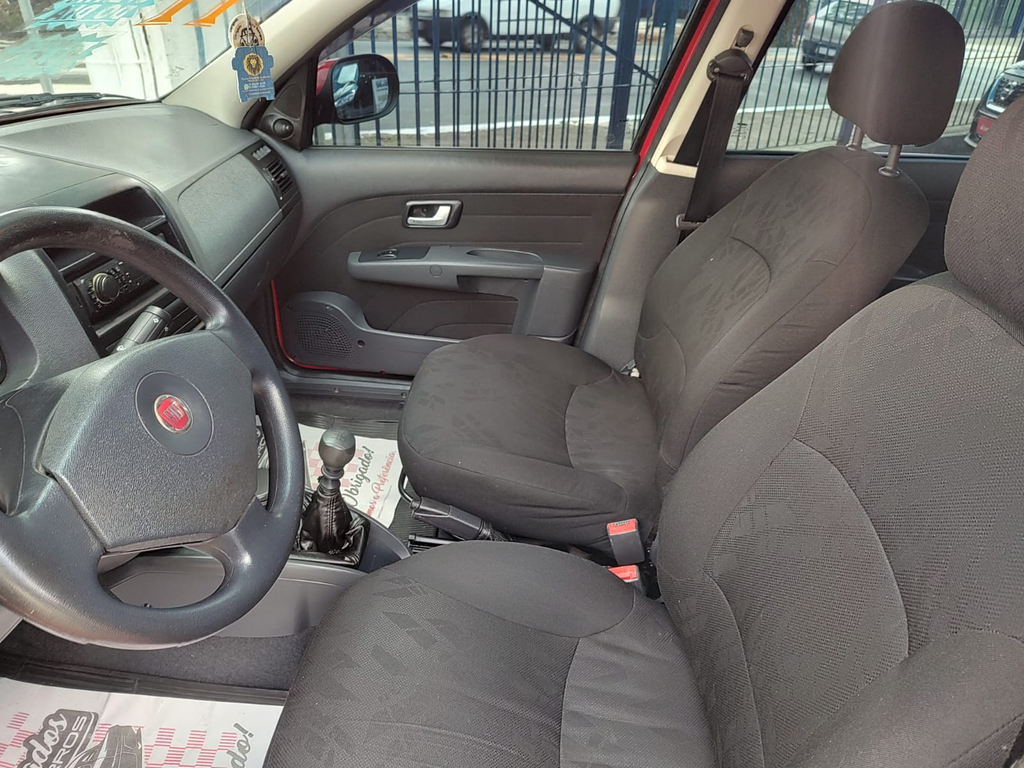 Fiat Siena Vermelho