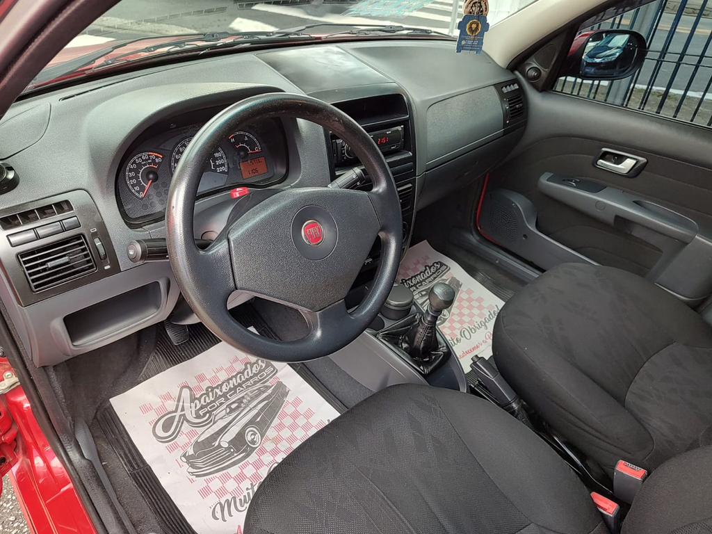 Fiat Siena Vermelho