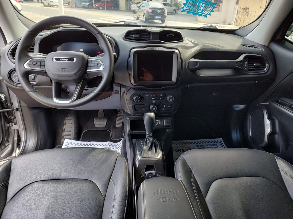 Jeep Renegade Prata
