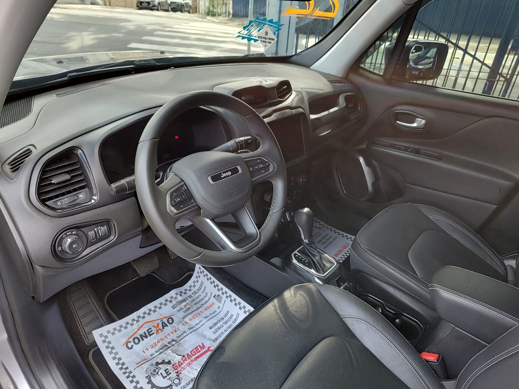Jeep Renegade Prata