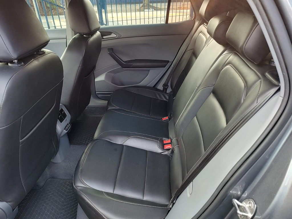 Volkswagen T-Cross Cinza