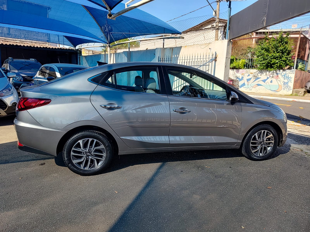 Hyundai HB20S Prata