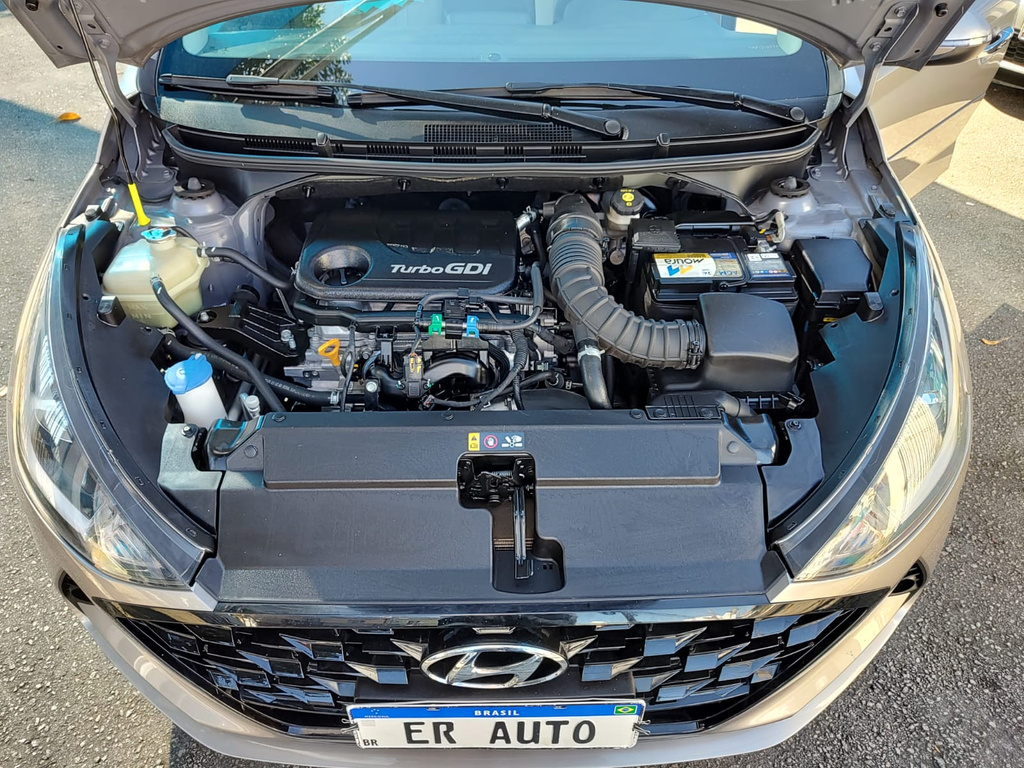 Hyundai HB20S Prata